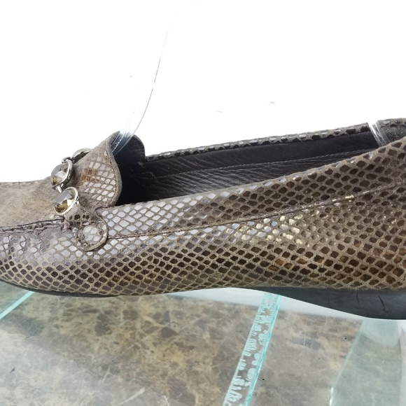 Stuart Weitzman Brown Snakeskin Driving Loafer 7.5 - Picture 2 of 8